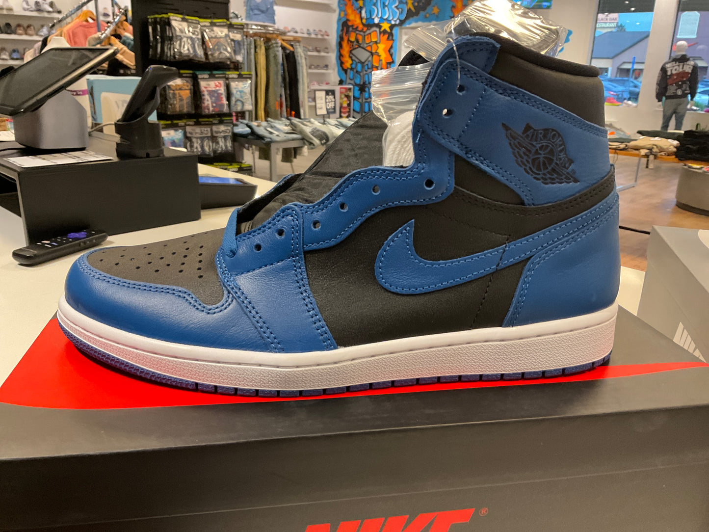 Jordan 1 Retro High OG Blue/ Black