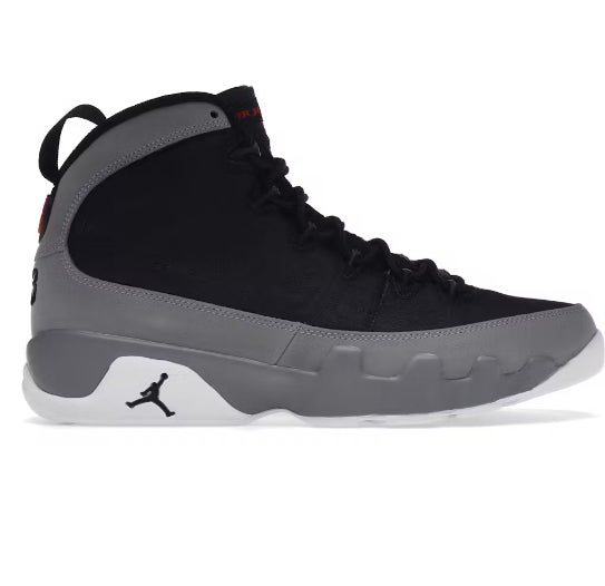 Jordan 9 Retro Particle Grey *USED*