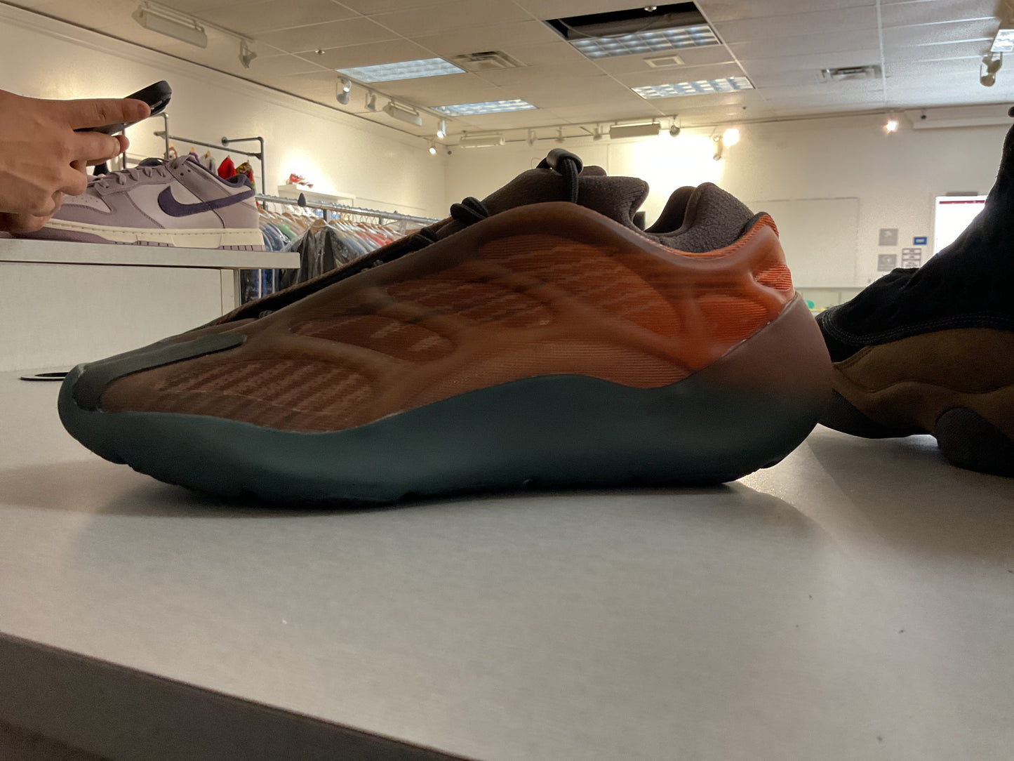 Adidas Yeezy 700 V3 Copper Fade *USED*