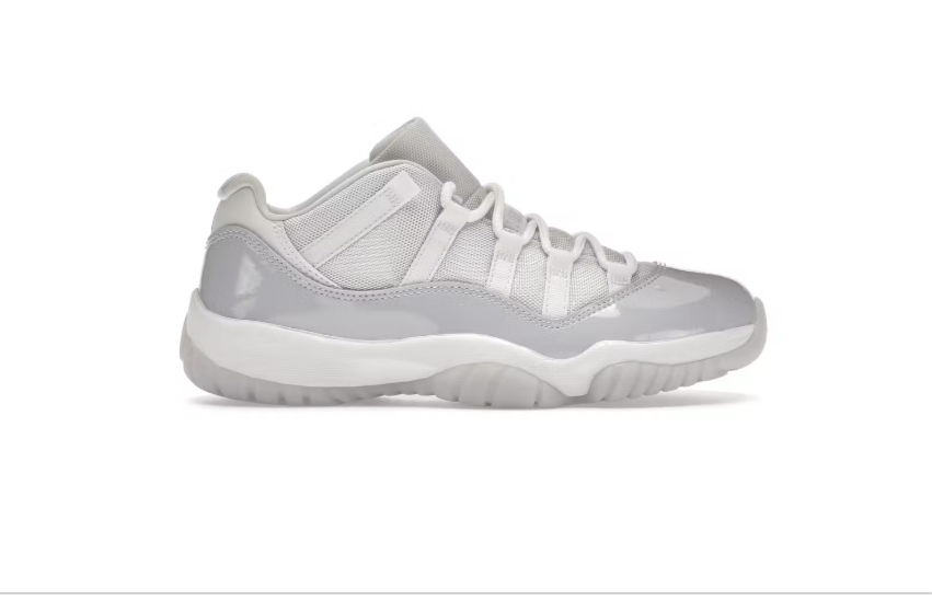 Jordan 11 Retro Low Pure Violet