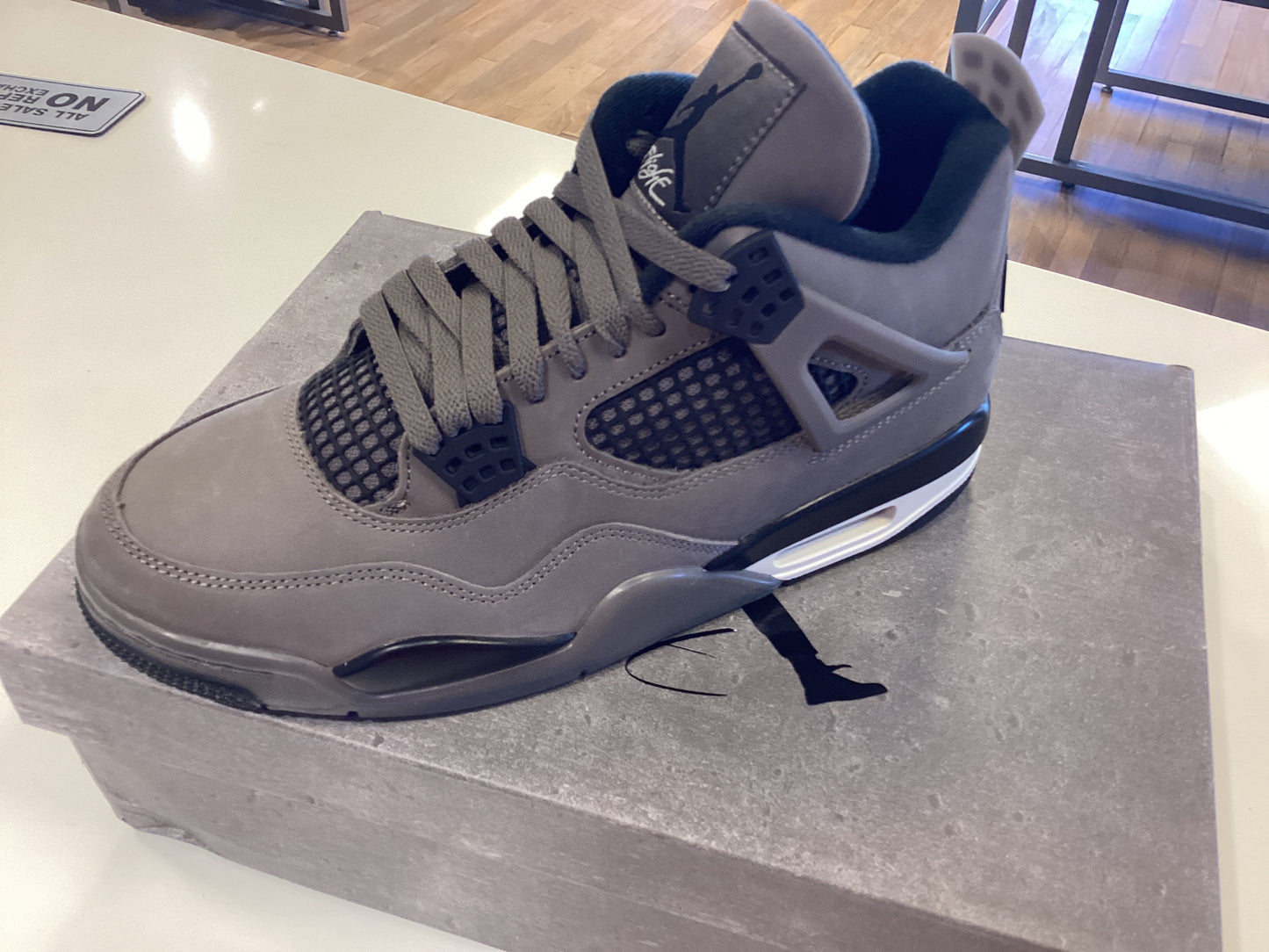 Air Jordan 4 retro