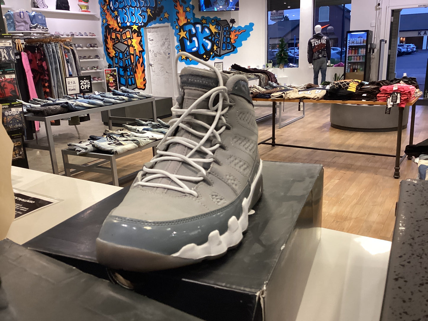 Jordan 9 retro cool grey used