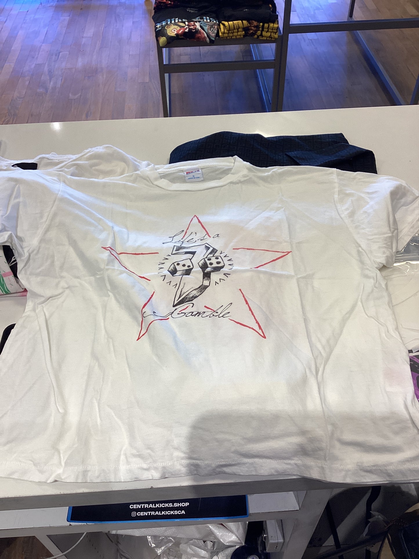 MOTE White tee