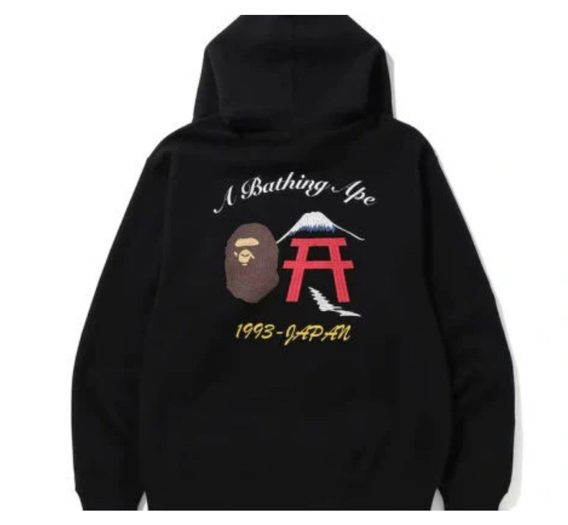 A Bathing Ape Japan Pullover