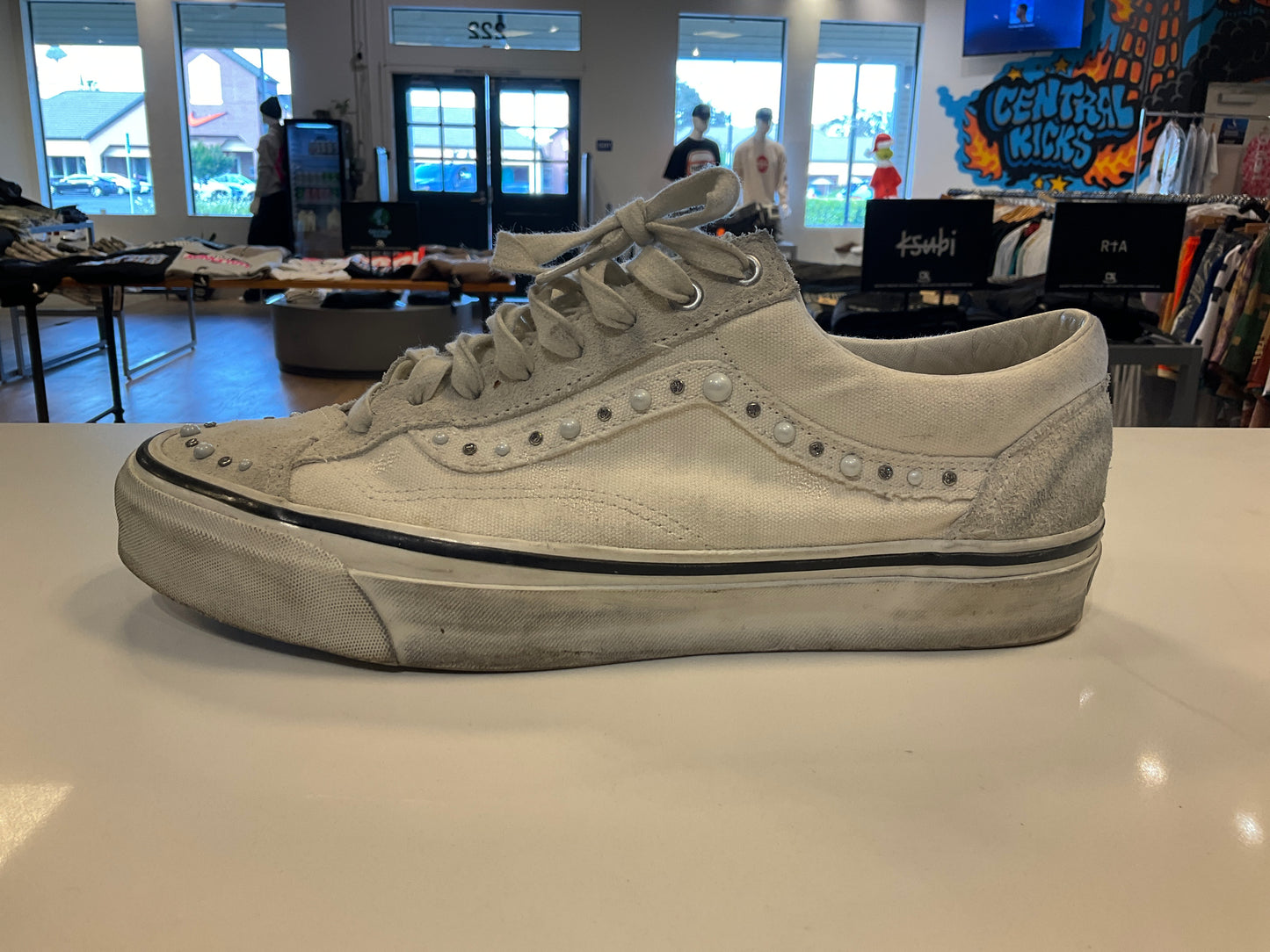 Vans OTW Old Skool Pearlized Pack *USED*