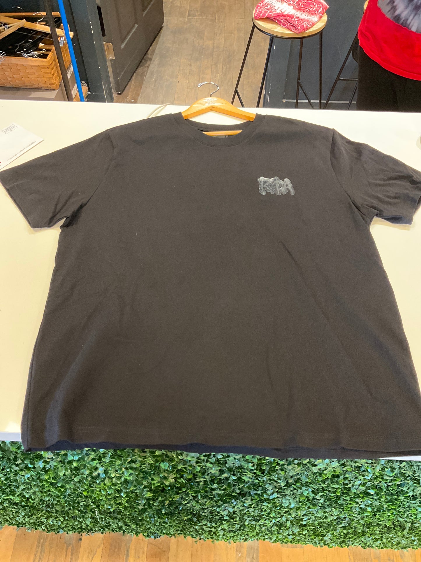 RTA BLACK ROADSTONE TEE