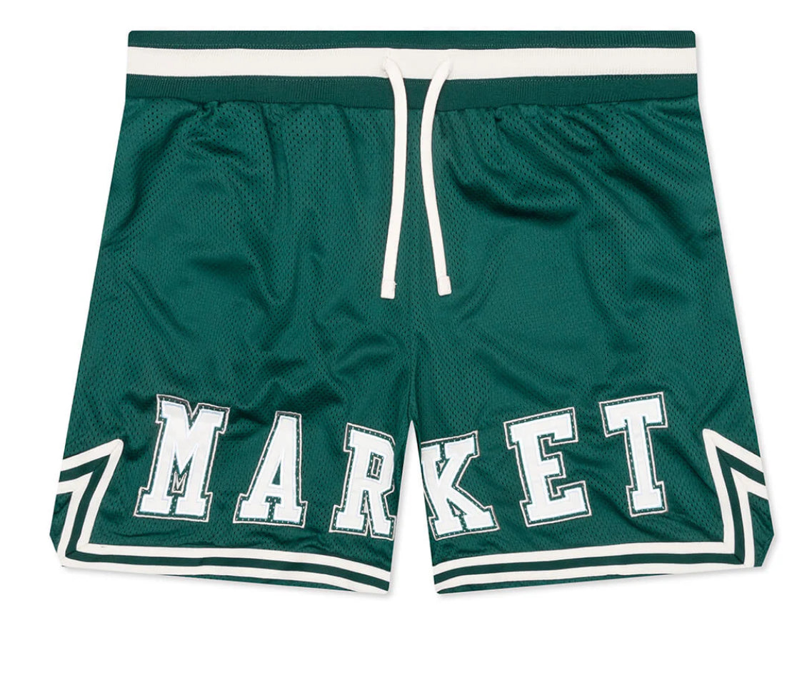 Market International Game Shorts Green