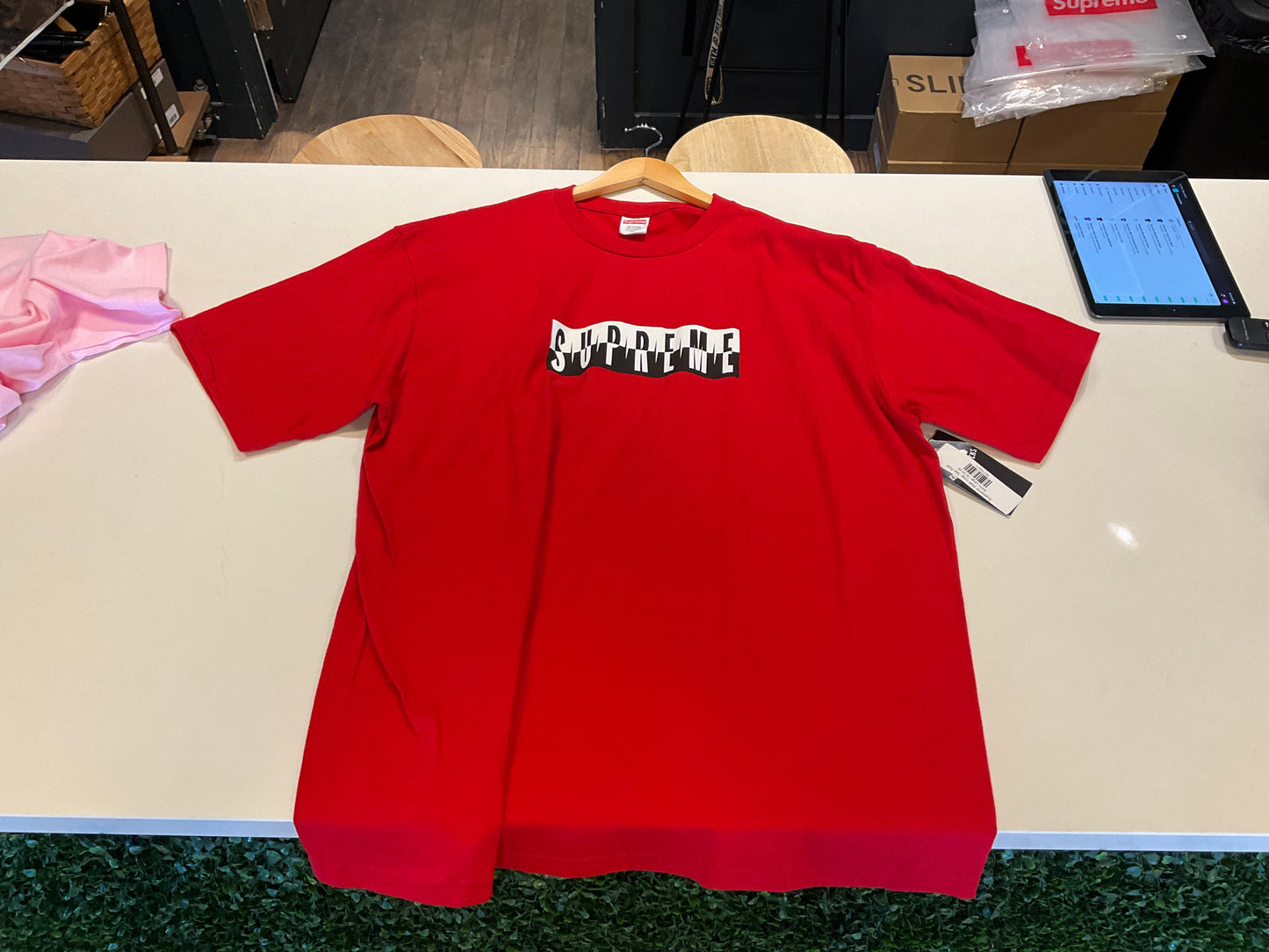 Supreme split logi tee red