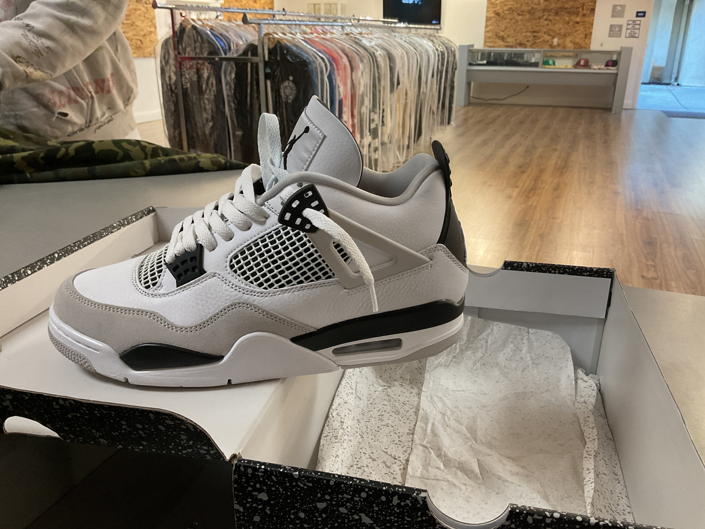 Jordan 4 Retro Military Black *Used*