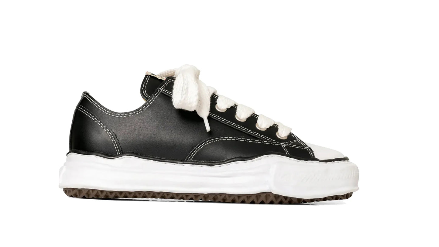 Maison Mahara sole leather low