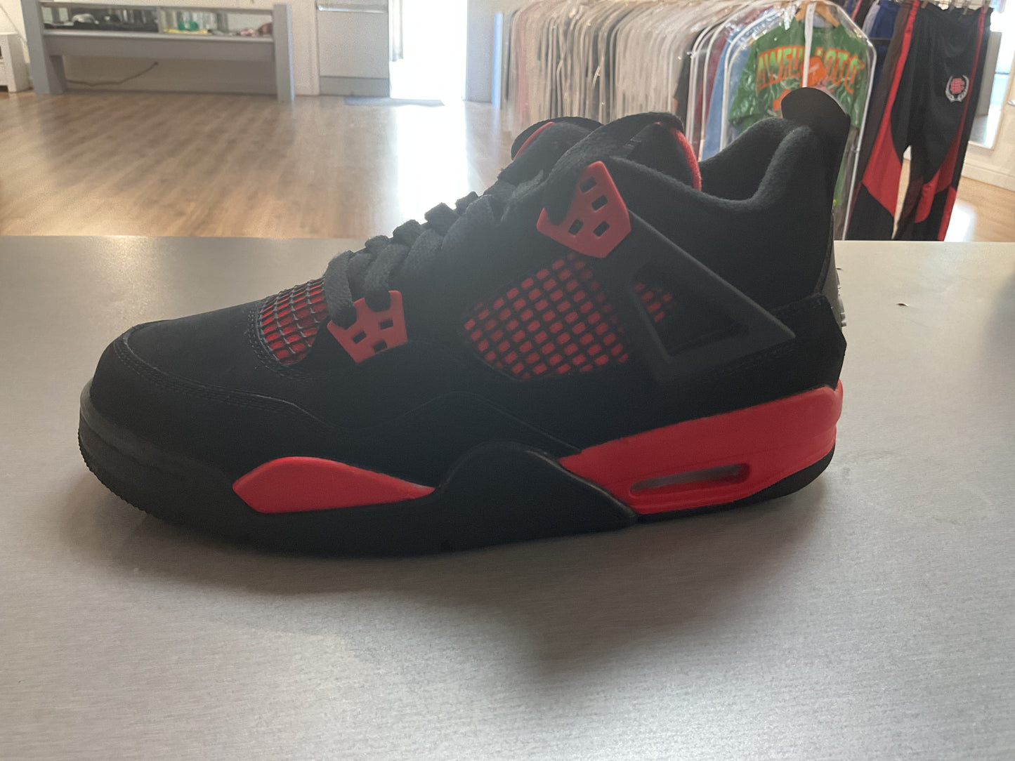 Jordan 4 Retro Red Thunder (GS) *Used