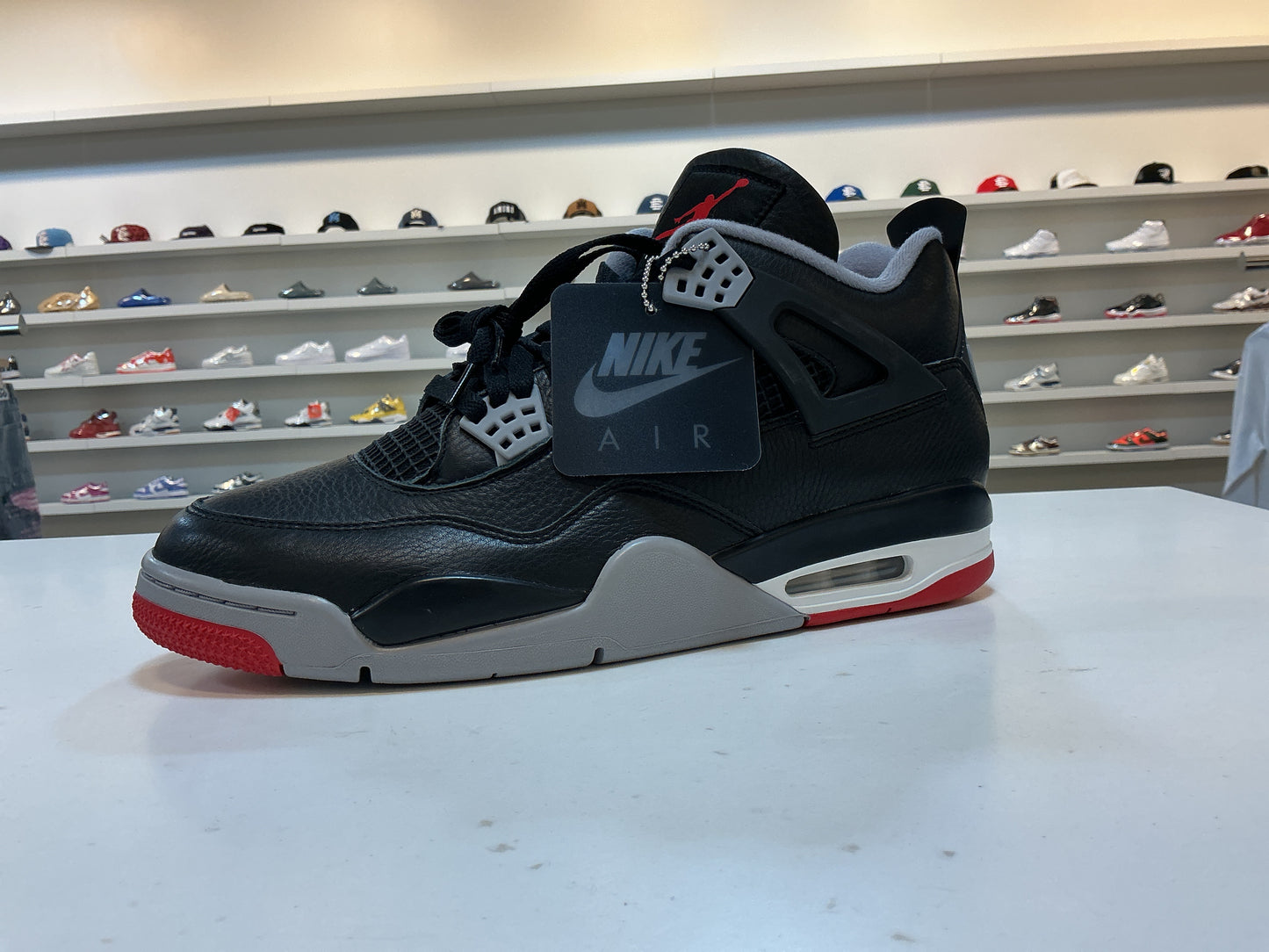Jordan 4 Retro Bred Reimagined DS No Box