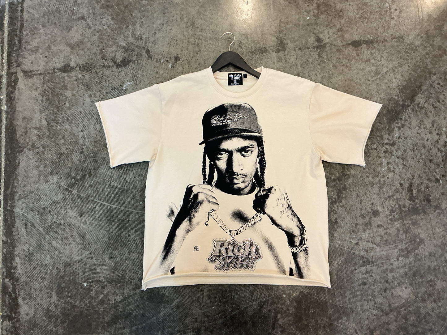 RIS Crème Nip Tee