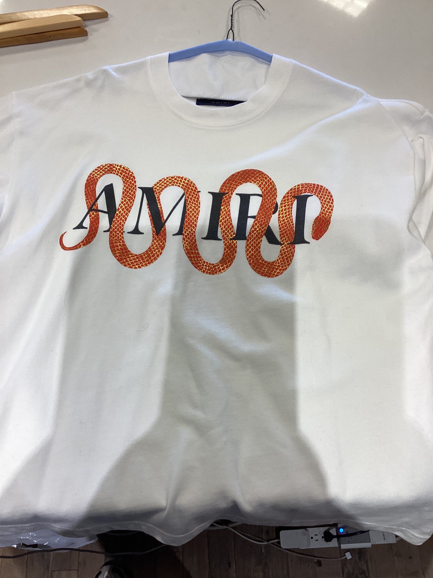 Amiri tee snake