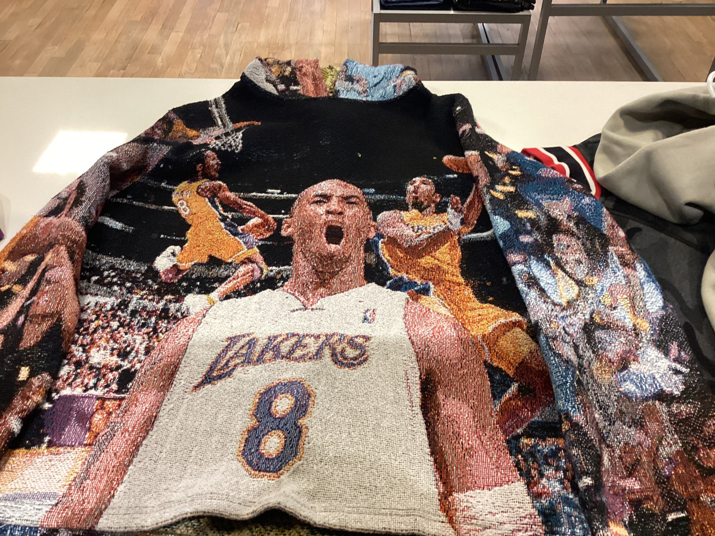 Used Kobe hoodie L