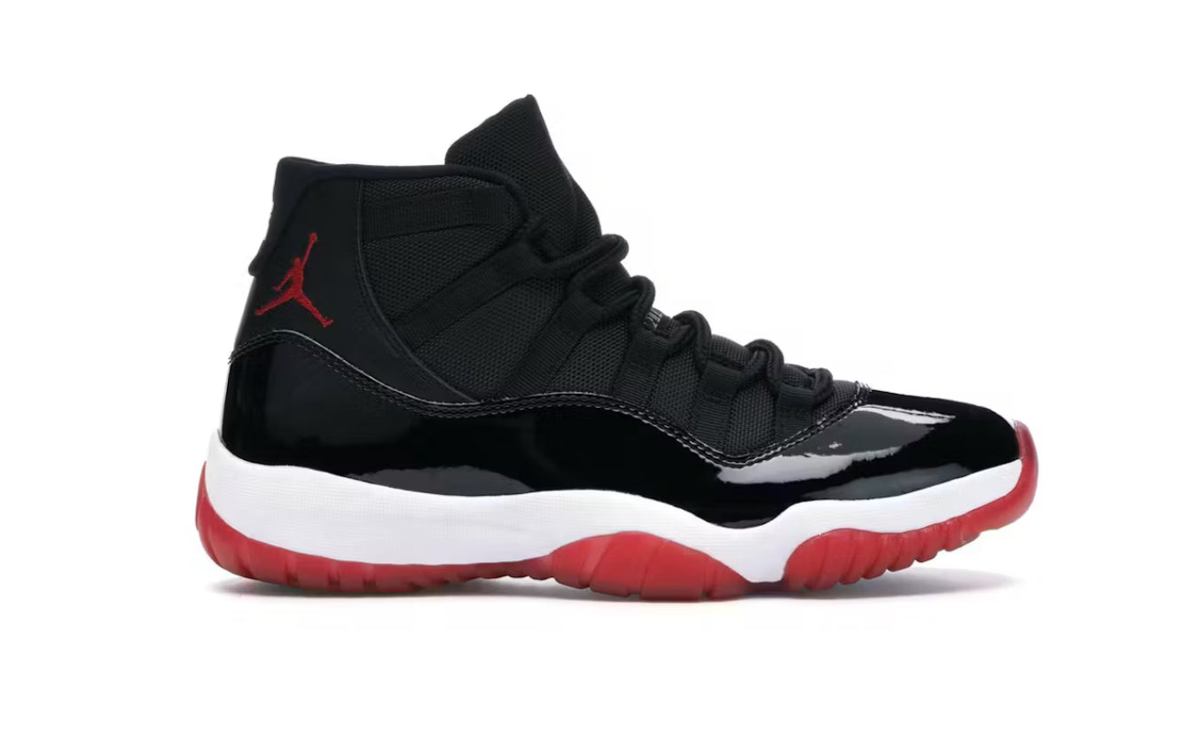Jordan 11 Retro Playoffs Bred (2019) *Used*