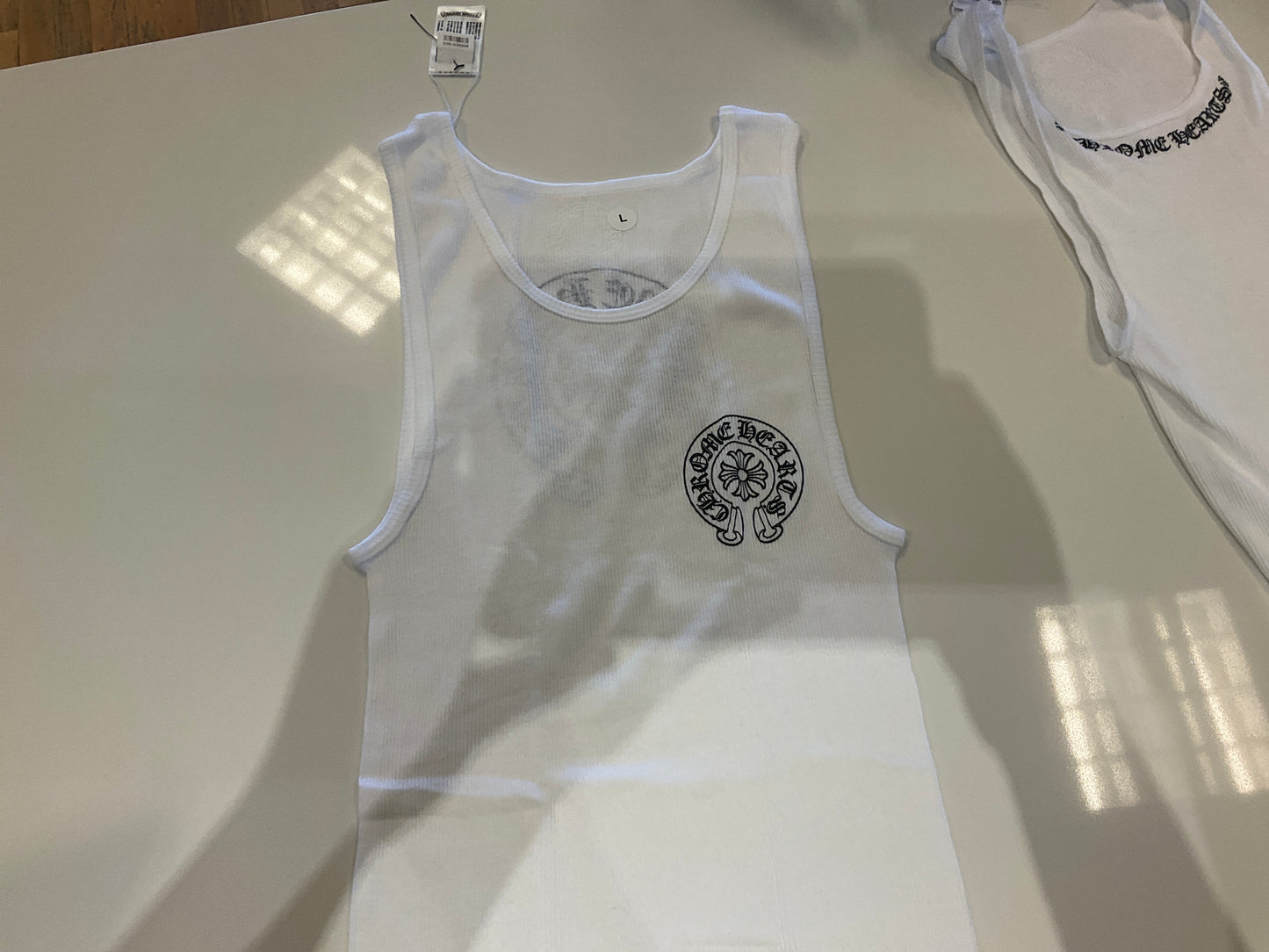 Chrome heart tank top white horseshoe
