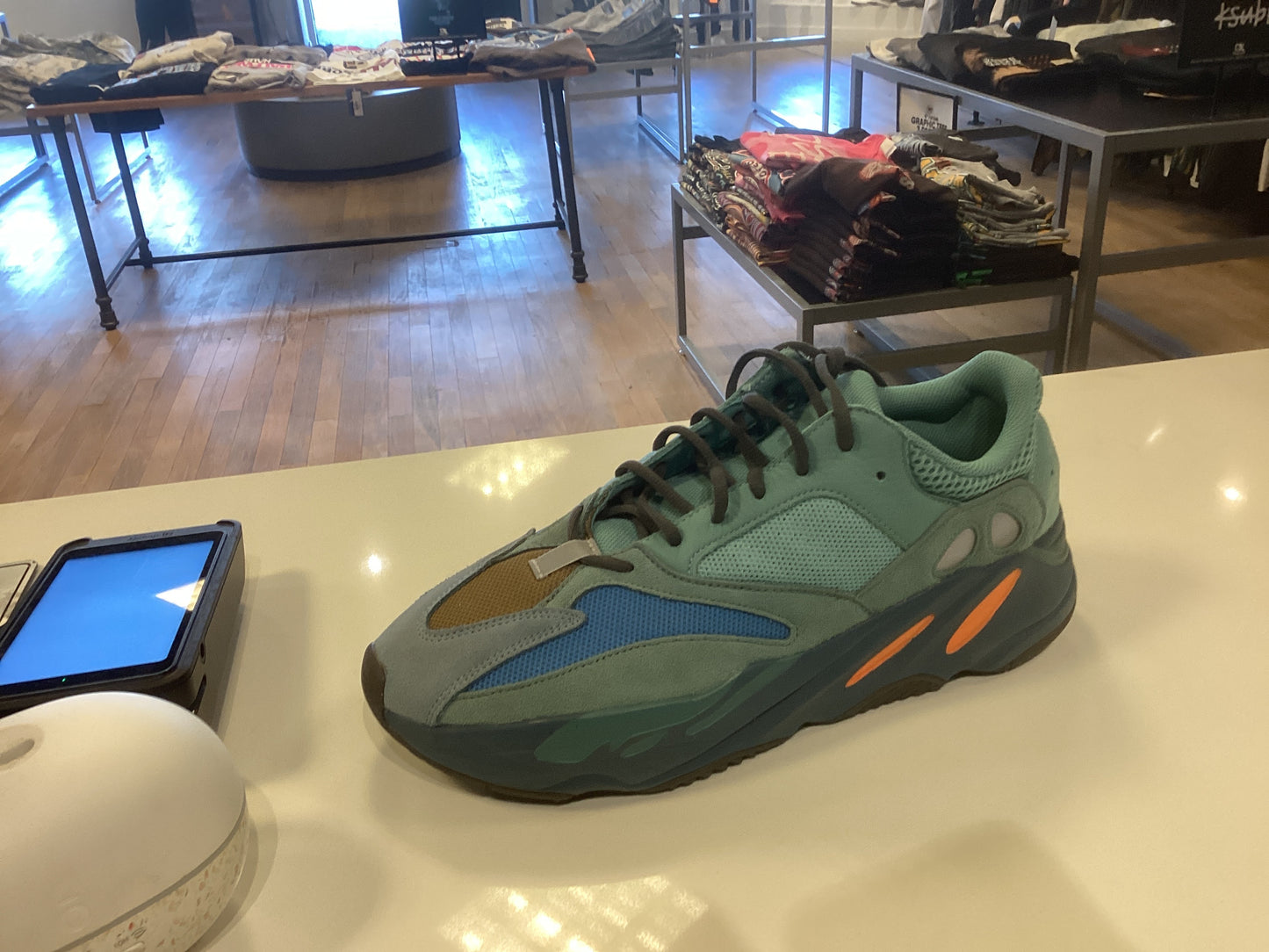 Yeezy Boost 700 Faded Azure *USED*