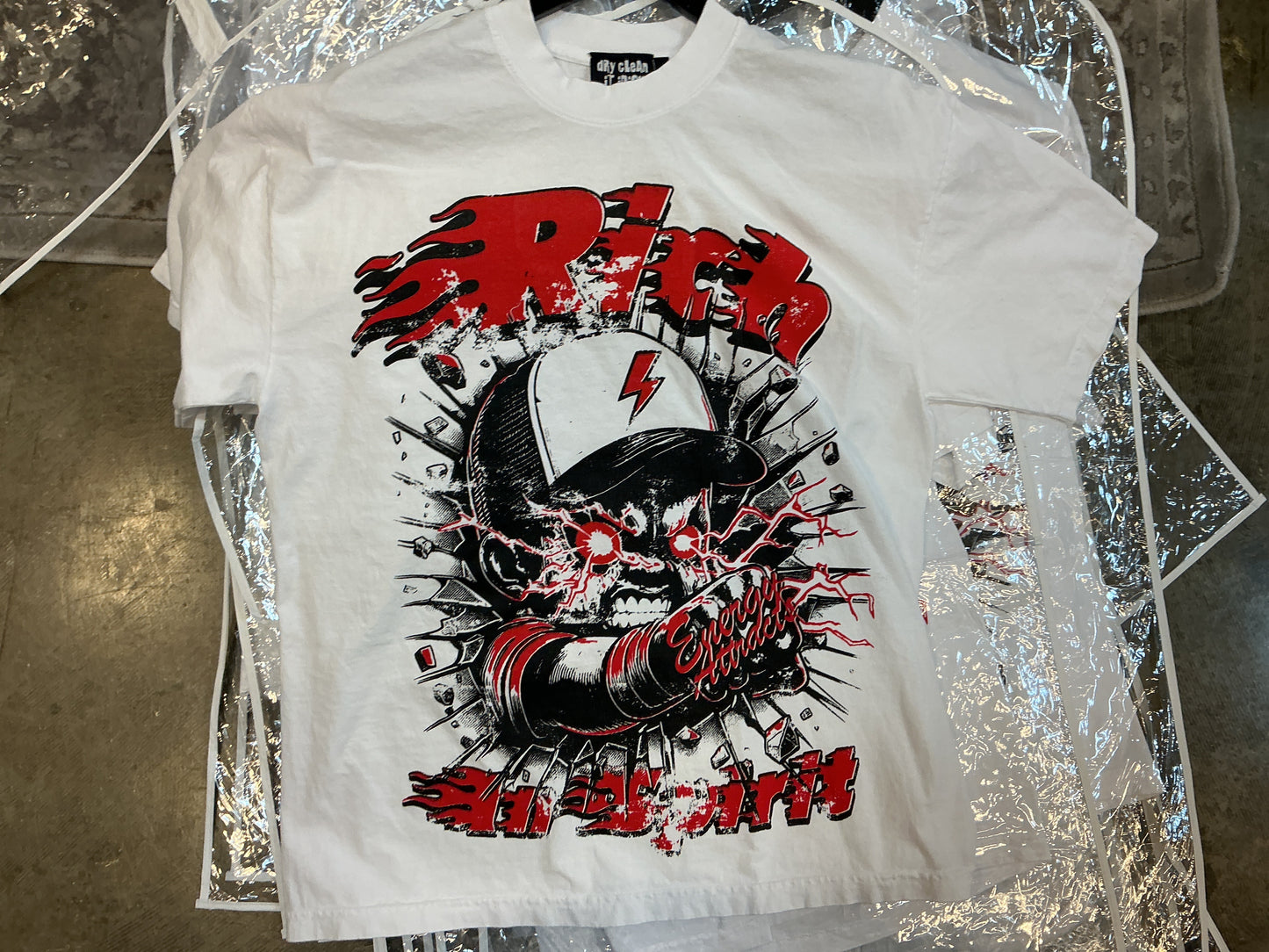 RIS Energy Attracts White/Red Tee