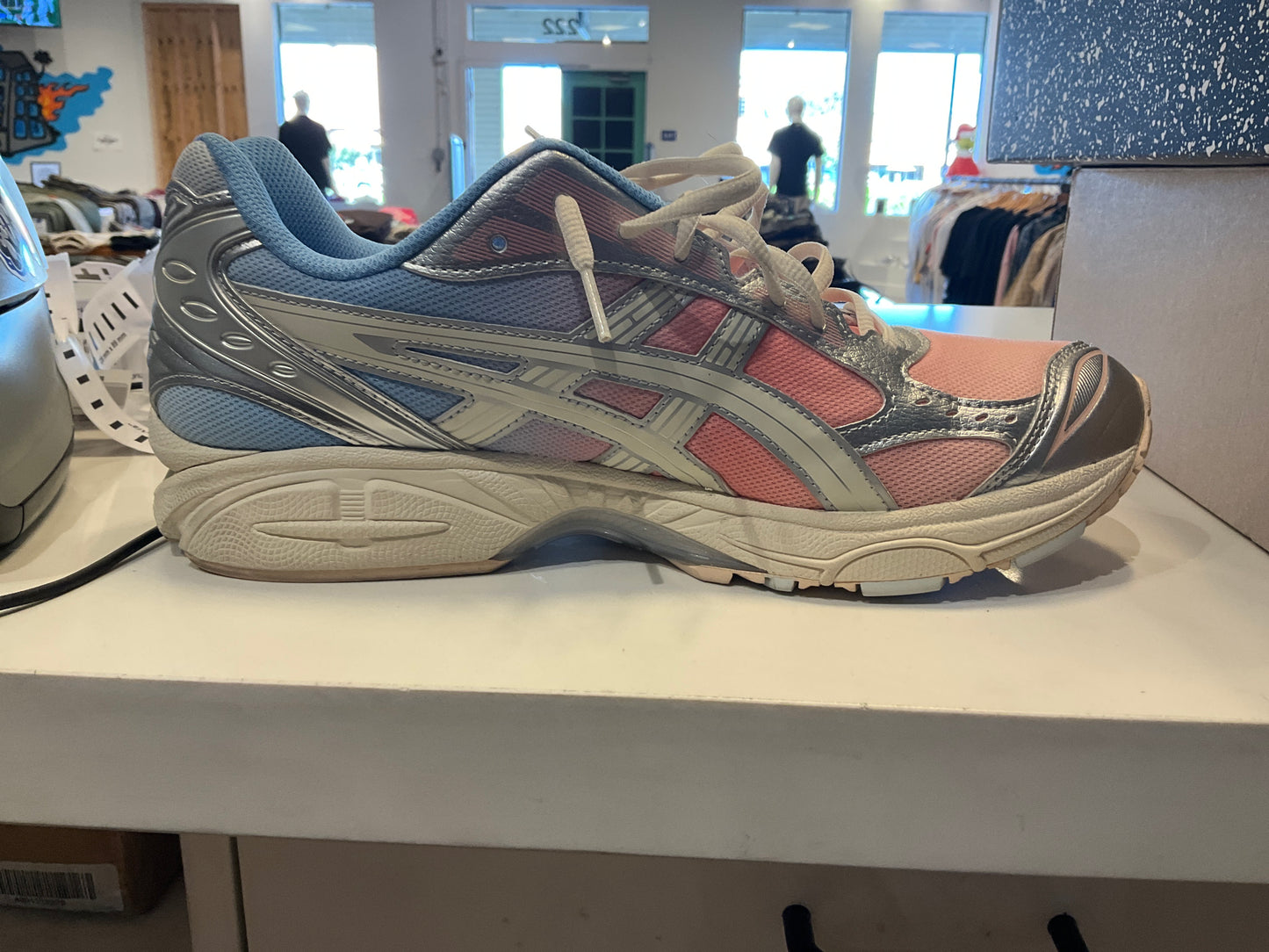 ASICS Gel-Kayano Baked Pink Cream *USED*