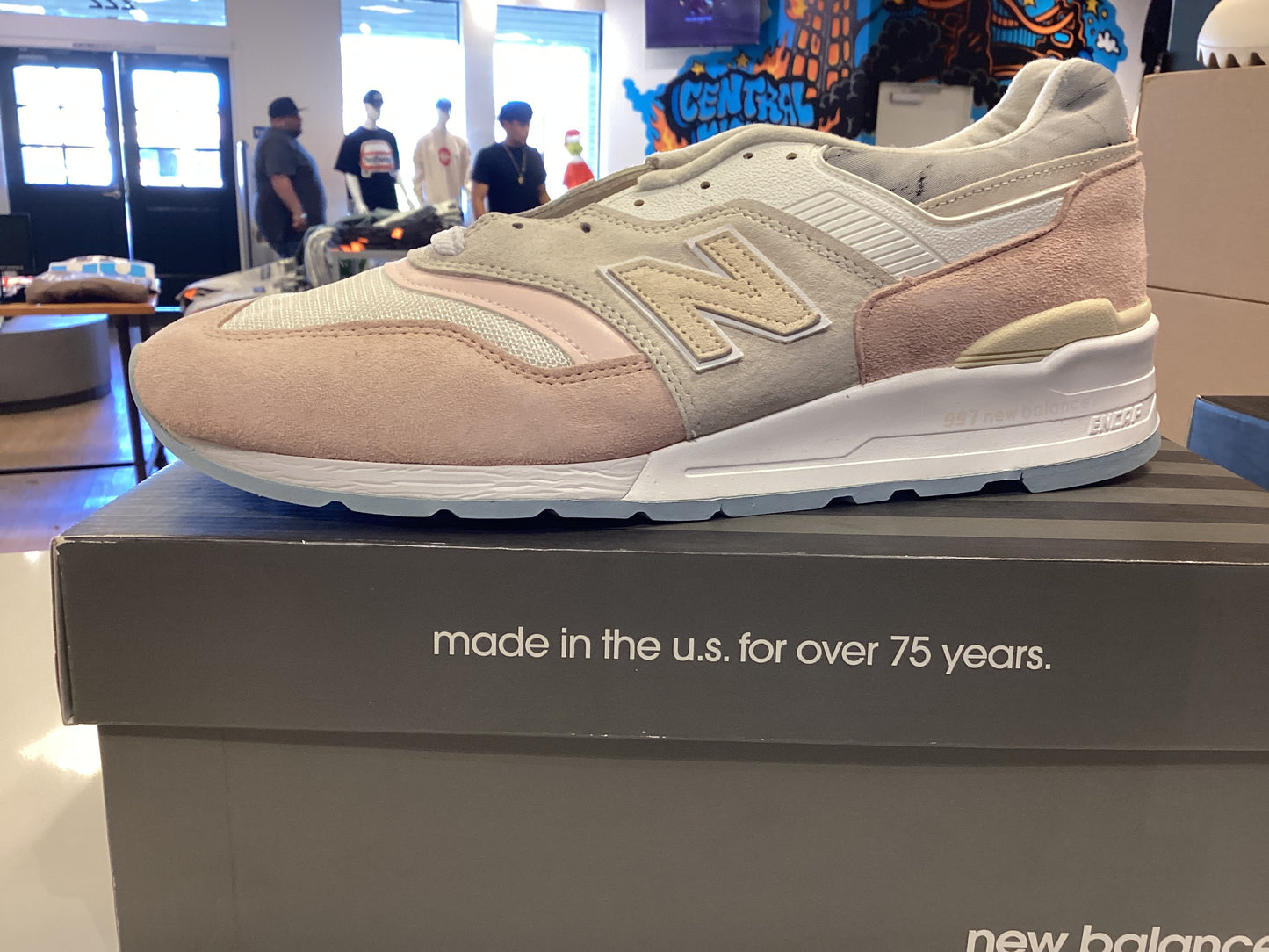 New Balance 997 Coastal Pack *USED*