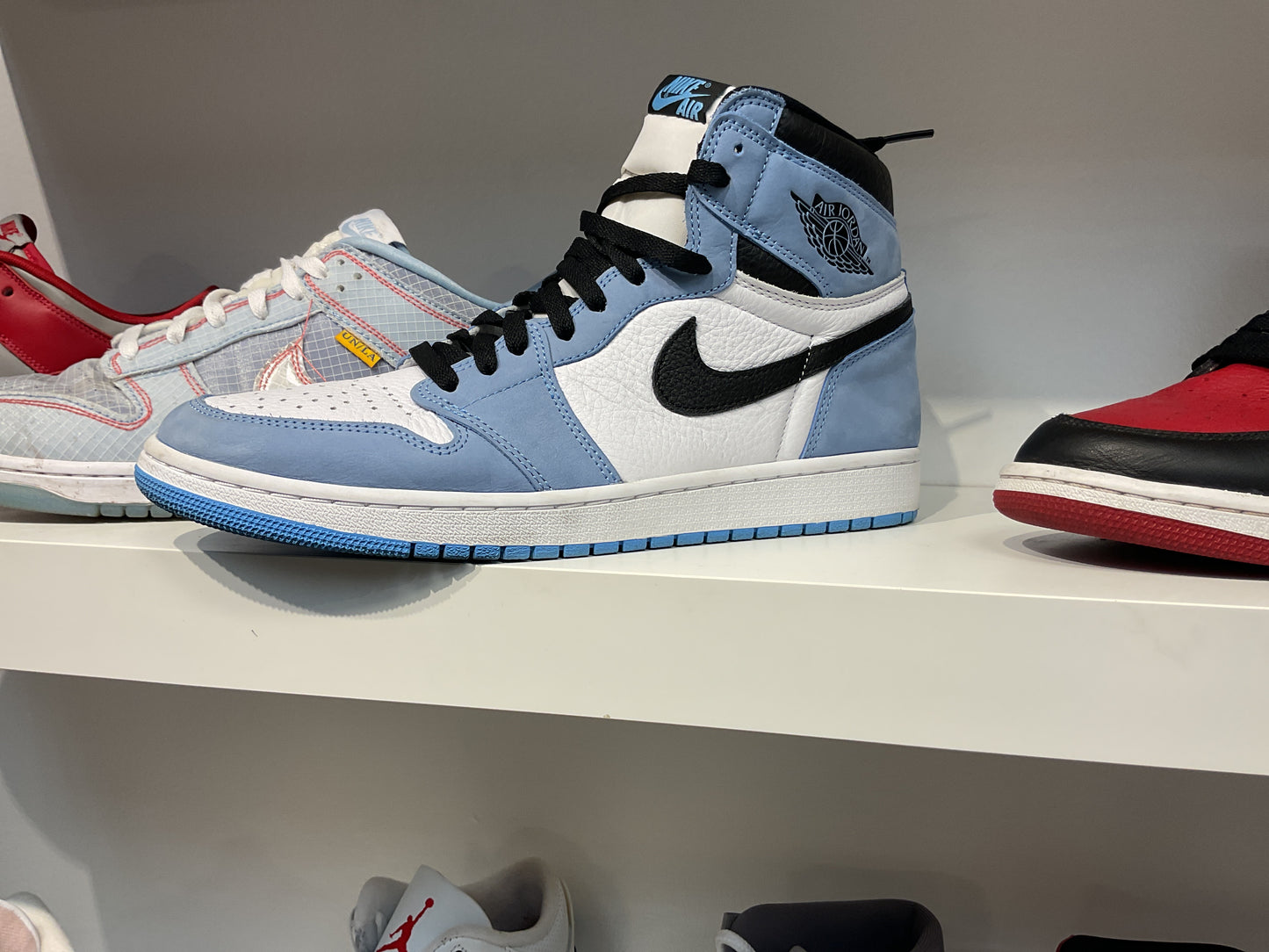 Jordan 1 Retro High OG University Blue *USED NO BOX*