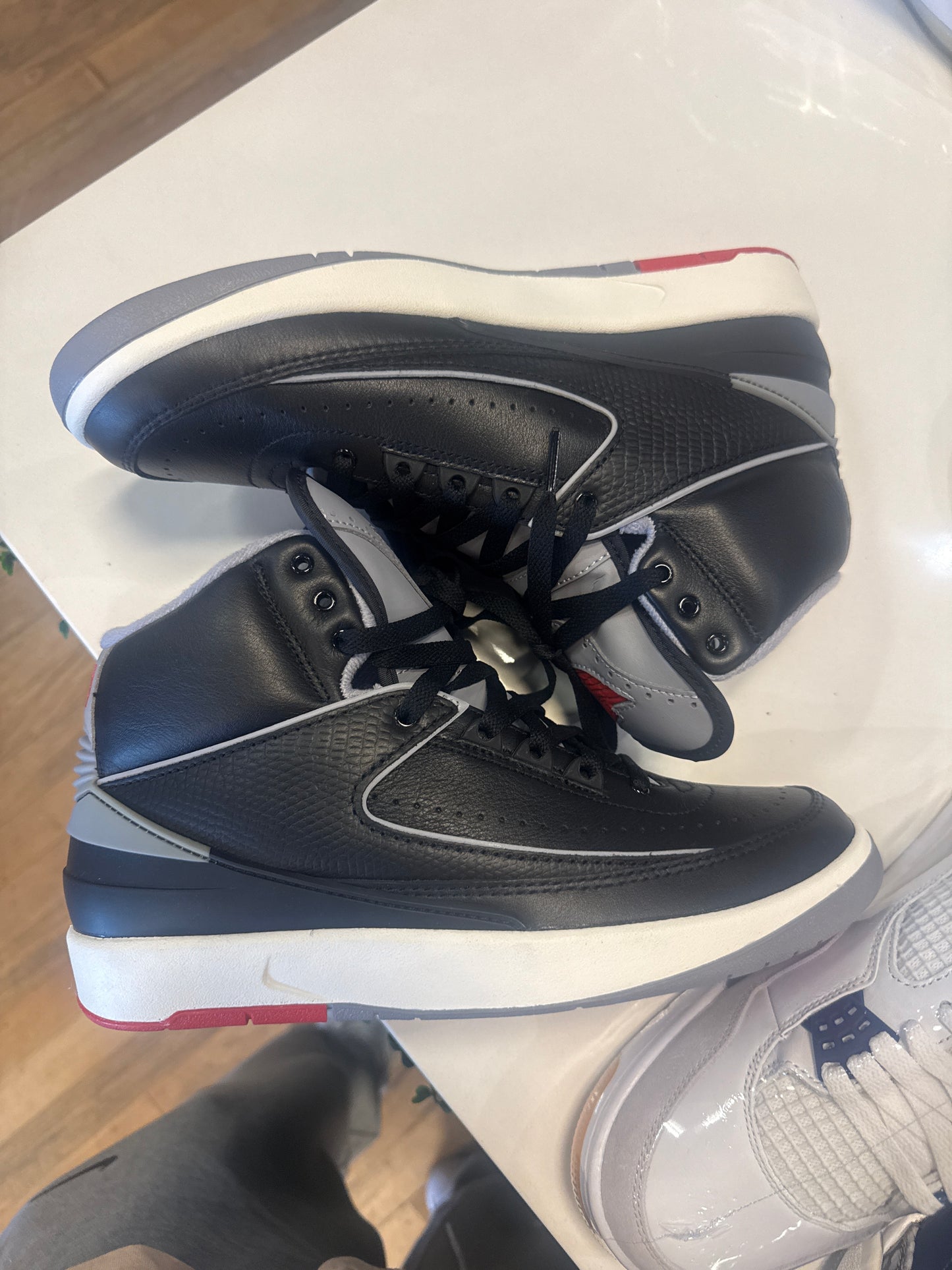 Air Jordan retro 2 Black Cement PADS