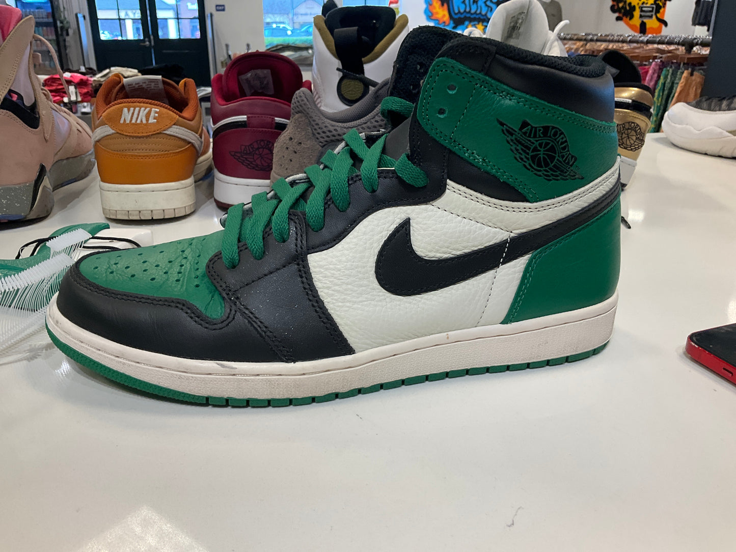 Jordan 1 High Pine Green *USED*