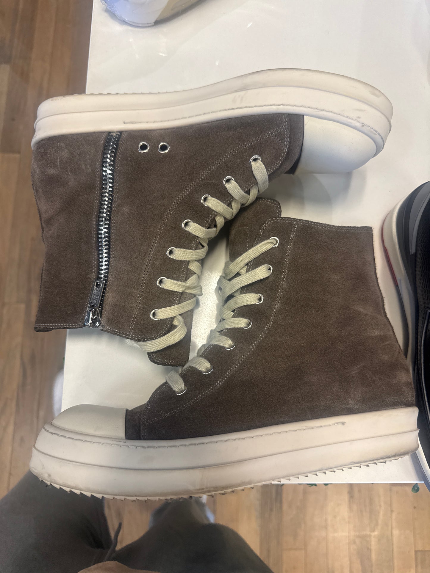 Rick Owen’s high top men’s used