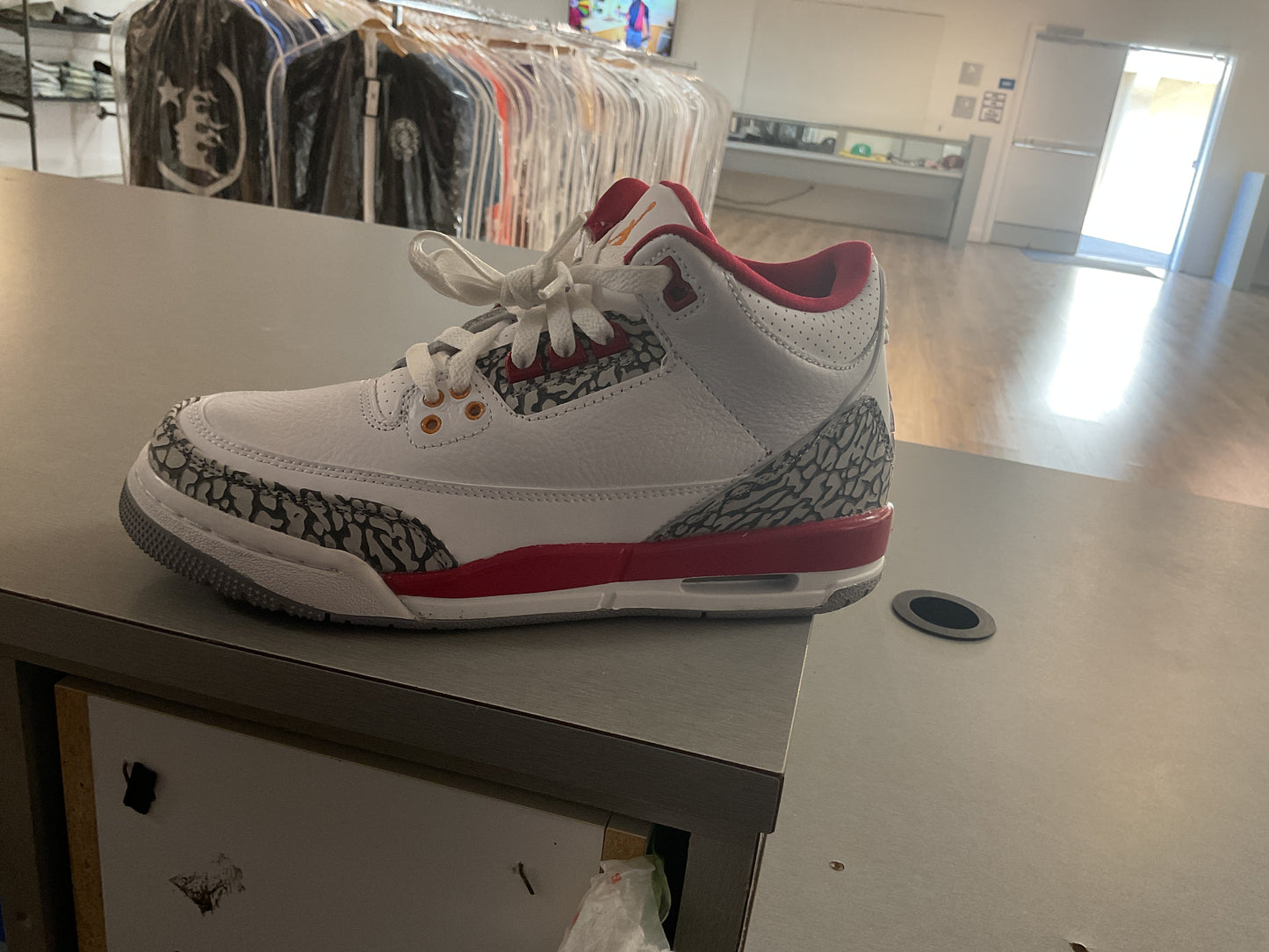 Jordan 3 Retro Cardinal Red *TRIED ON*