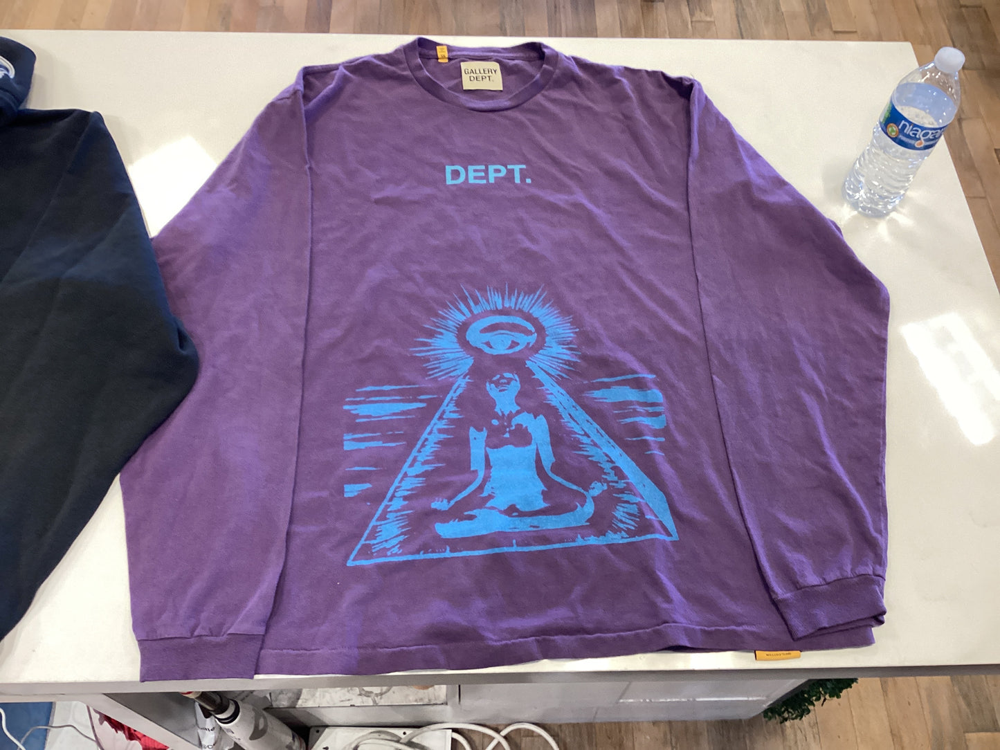 Gallery dept long sleeve