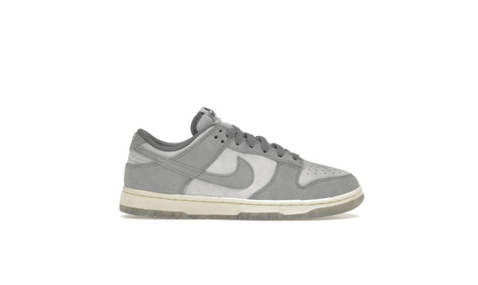 Nike Dunk Low Football Grey W