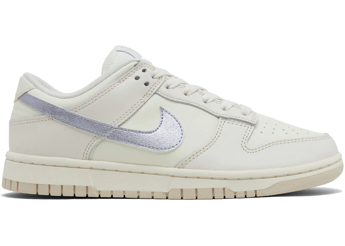 Nike Dunk Low ESS Sail Oxygen Purple W